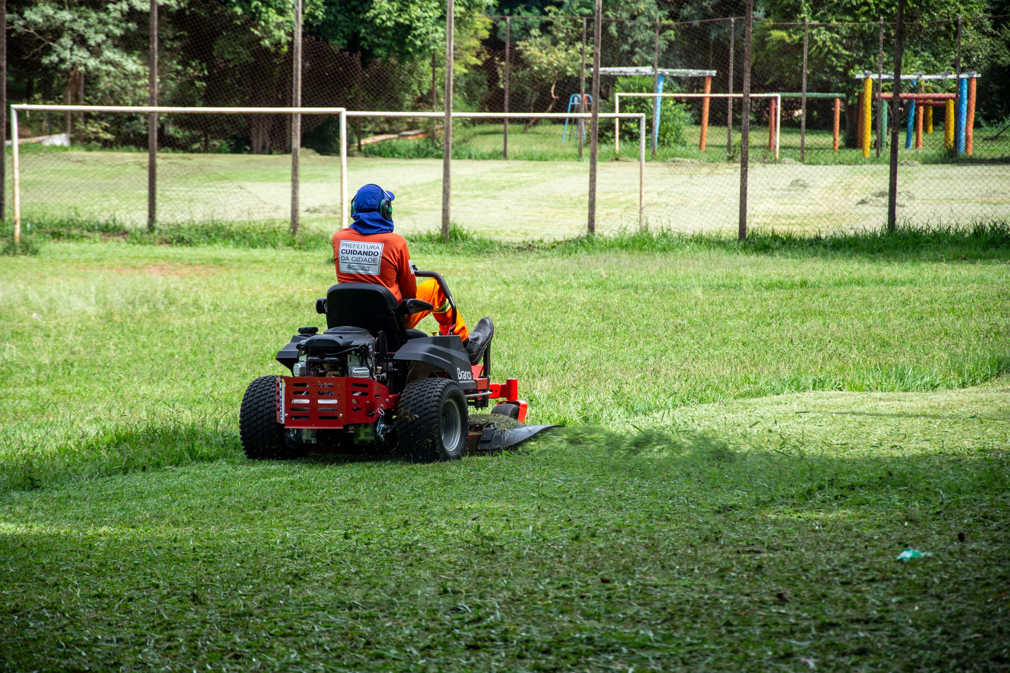 Lawn mow & edge